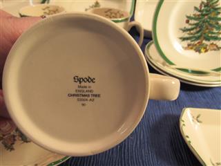 VTG LOT OF 17 SPODE CHRISTMAS TREE PORCELAIN DISHES PLATES BOWLS CUPS COASTERS